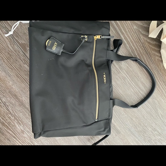 tumi women's laptop bag